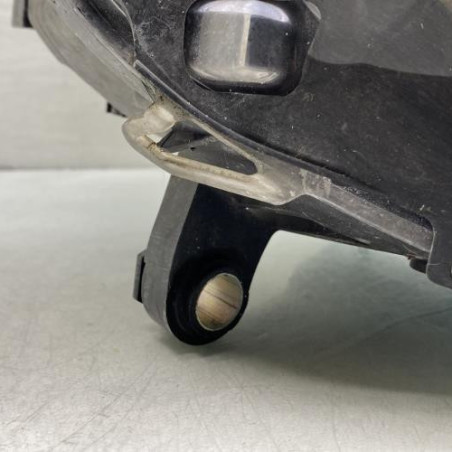 Optique avant principal droit (feux)(phare) MERCEDES CLASSE R 251