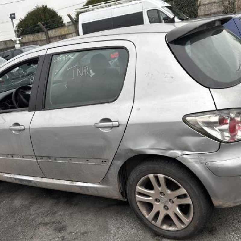 Boite a gants PEUGEOT 307 Photo n°7