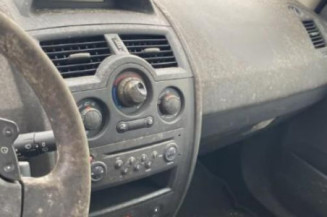 Aile avant droit RENAULT MEGANE 2