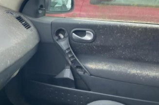 Aile avant droit RENAULT MEGANE 2