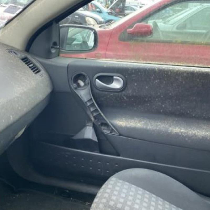 Aile avant droit RENAULT MEGANE 2 Photo n°9