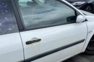 Aile avant droit RENAULT MEGANE 2