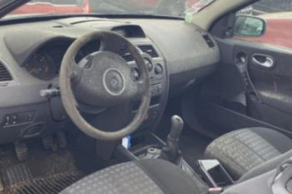 Aile avant droit RENAULT MEGANE 2