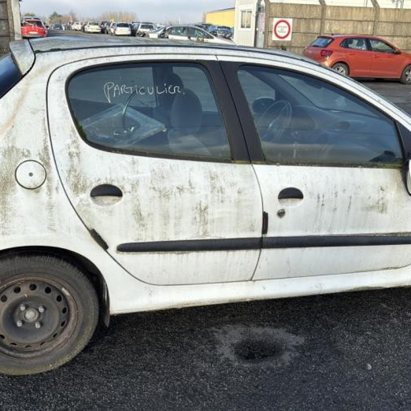 Tambour arriere droit PEUGEOT 206 Photo n°6