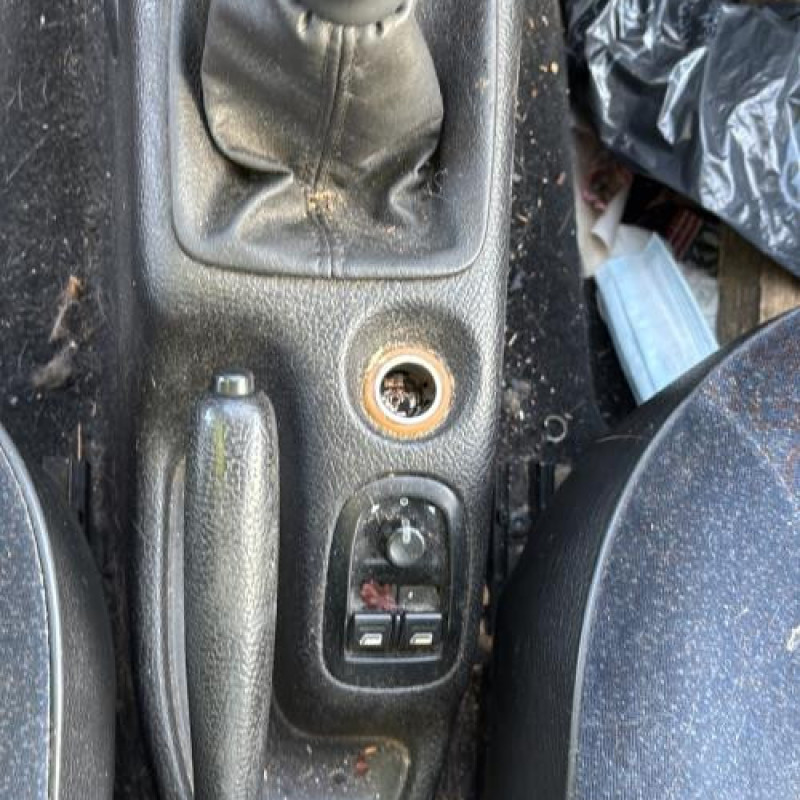 Tambour arriere droit PEUGEOT 206 Photo n°13