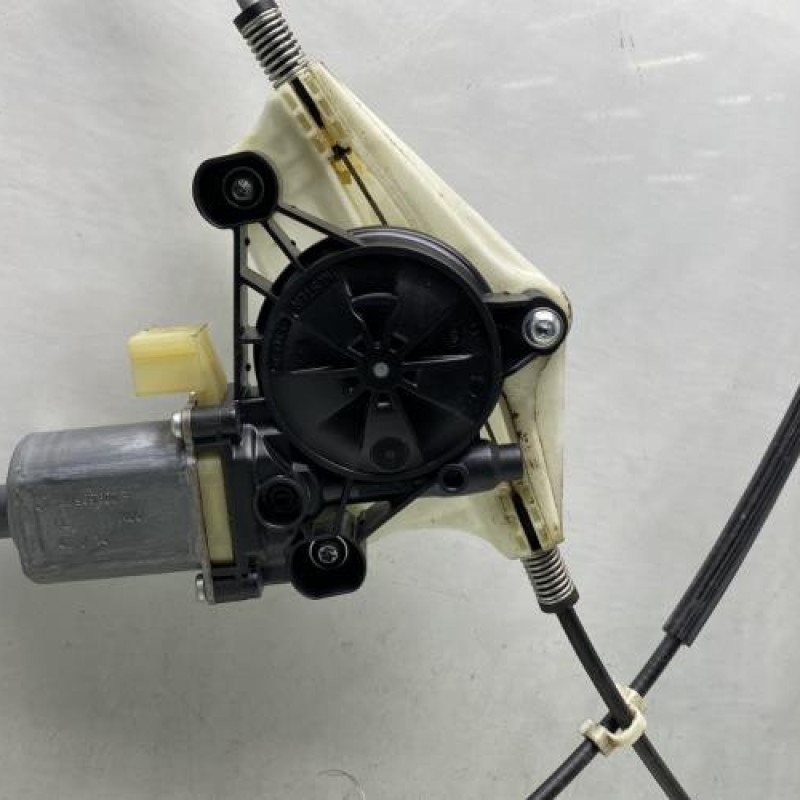 Leve vitre electrique avant droit SEAT LEON 3 Photo n°6