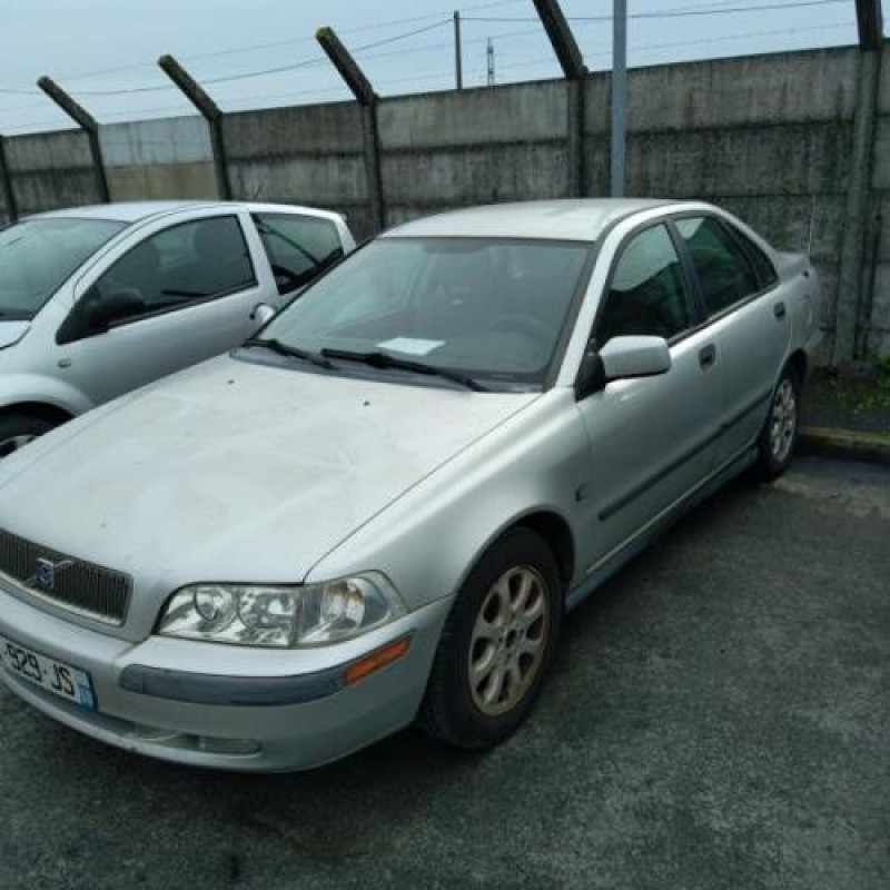 Aile avant gauche VOLVO S 40 1 Photo n°7
