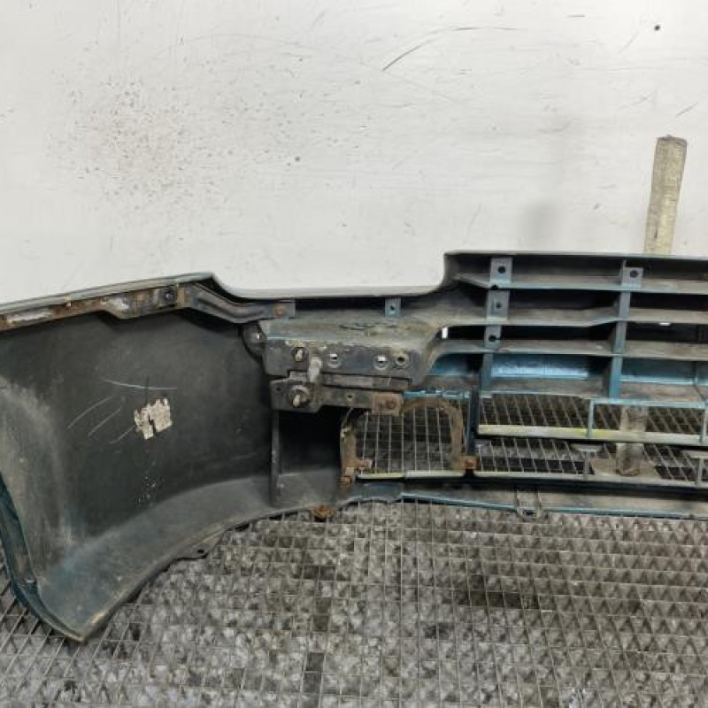 Pare choc avant MAZDA 323 5 Photo n°6