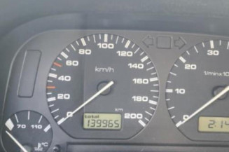 Aile avant droit VOLKSWAGEN POLO 3