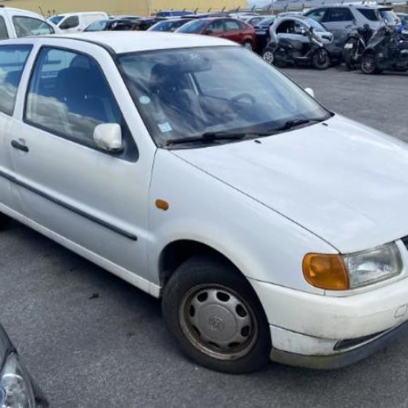 Aile avant droit VOLKSWAGEN POLO 3 Photo n°13
