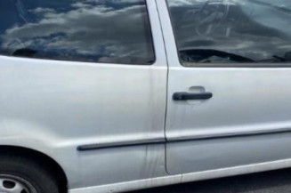 Aile avant droit VOLKSWAGEN POLO 3