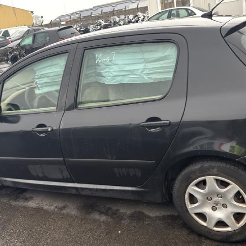 Air bag conducteur PEUGEOT 307 Photo n°7
