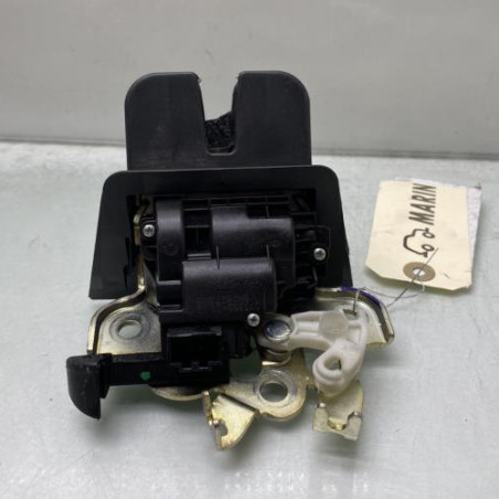 Serrure de coffre AUDI A4 3