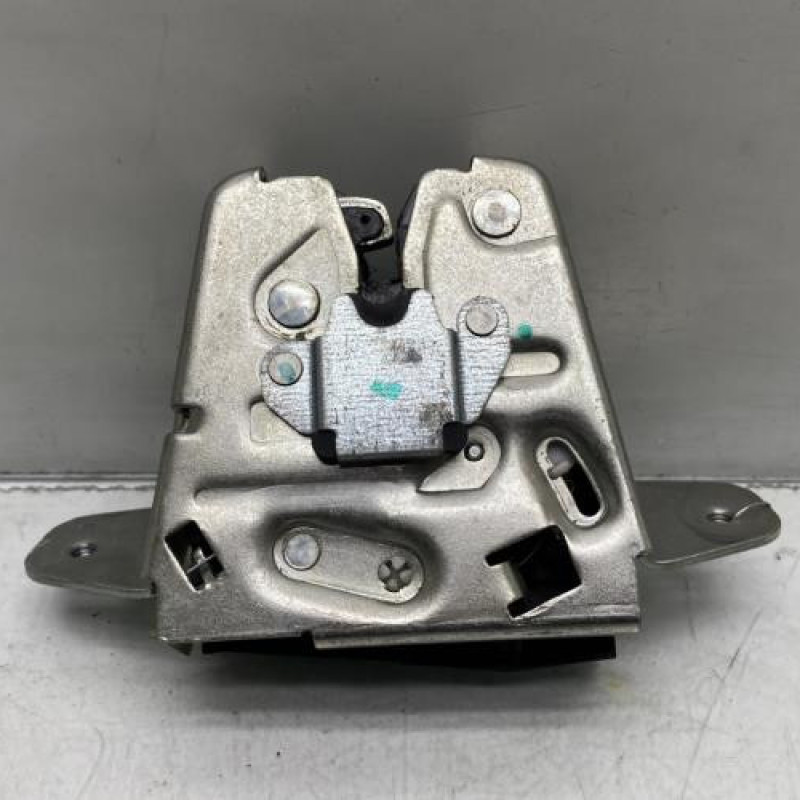 Serrure de coffre MERCEDES CLASSE M 166 Photo n°1