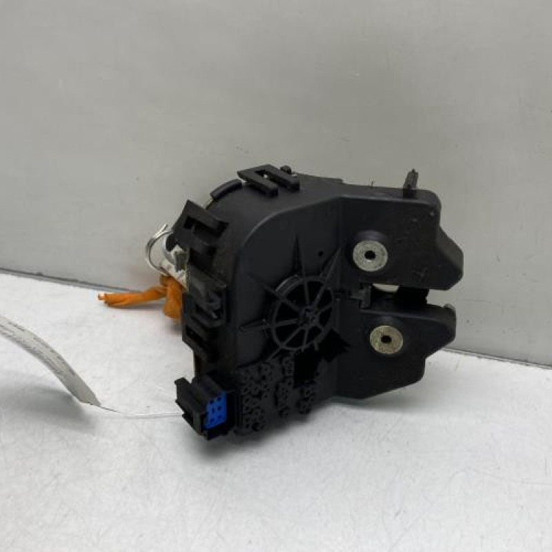 Serrure de coffre FORD FOCUS 1 Photo n°3