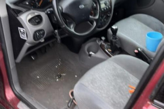 Serrure de coffre FORD FOCUS 1