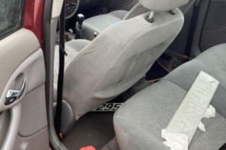 Serrure de coffre FORD FOCUS 1