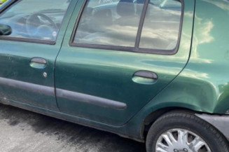 Calandre RENAULT CLIO 2