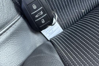 Poignee interieur avant gauche PEUGEOT 508 1