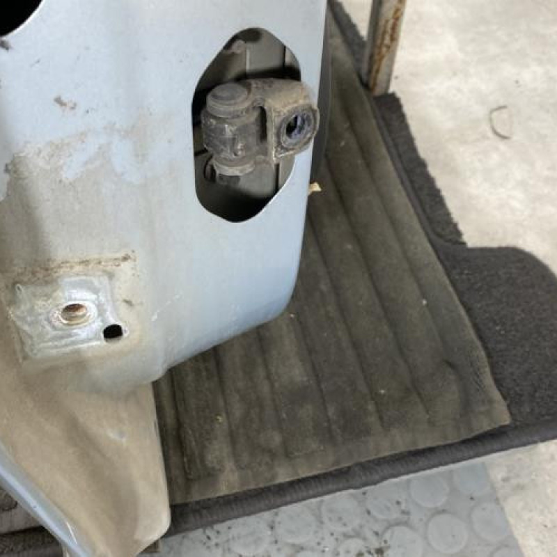 Porte arriere droit CITROEN C4 1 Photo n°4