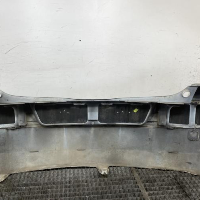 Pare choc arriere RENAULT MEGANE 2 Photo n°5