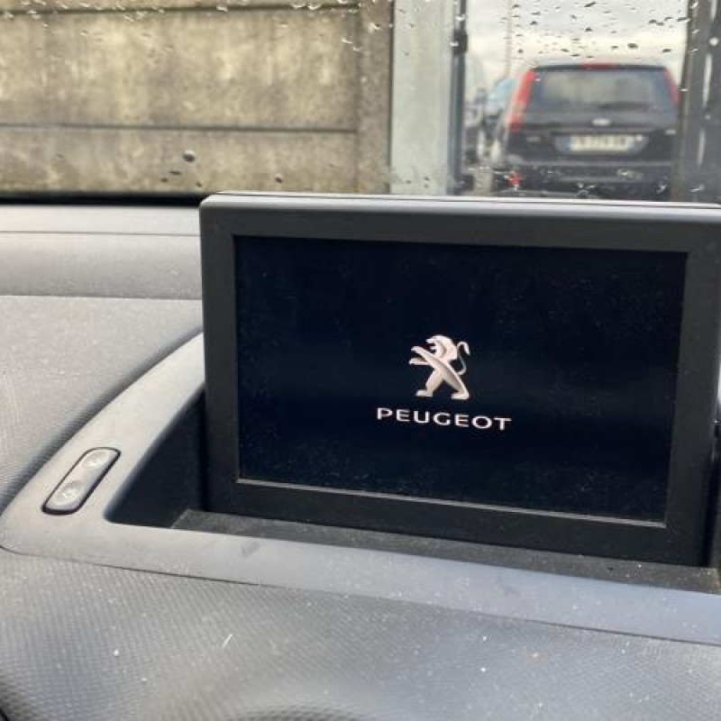 Feu arriere principal droit (feux) PEUGEOT 308 1 Photo n°10