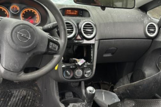 Poignee interieur avant gauche OPEL CORSA D