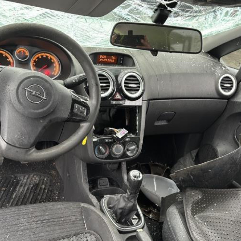 Poignee interieur avant gauche OPEL CORSA D Photo n°12