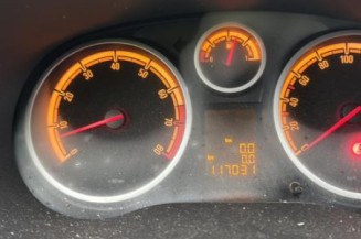 Poignee interieur avant gauche OPEL CORSA D