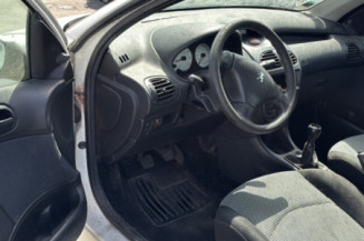 PEUGEOT 206 PHASE 1 1.4 HDI - 8V TURBO