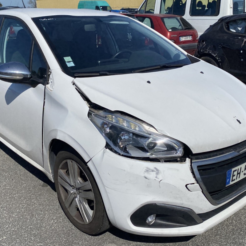 PEUGEOT 208 1 PHASE 2 1.2 VTI - 12V Photo n°3