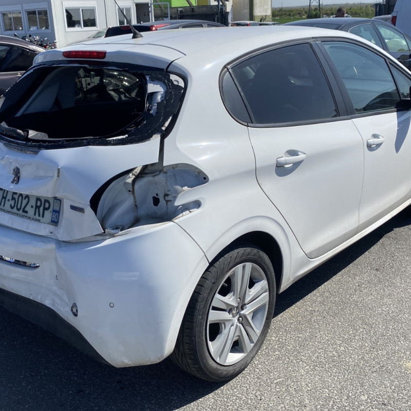 PEUGEOT 208 1 PHASE 2 1.2 VTI - 12V Photo n°4