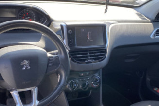 PEUGEOT 208 1 PHASE 2 1.2 VTI - 12V