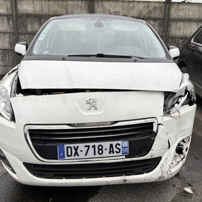 PEUGEOT 5008 2 PHASE 1 1.2 PURETECH - 12V TURBO Photo n°8