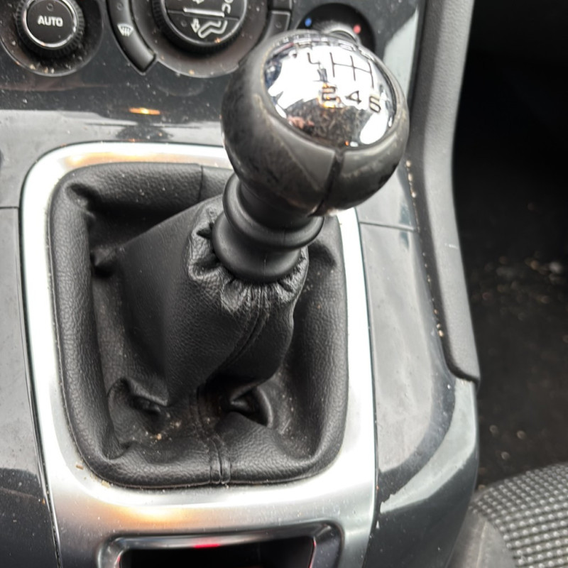 PEUGEOT 5008 2 PHASE 1 1.2 PURETECH - 12V TURBO Photo n°15