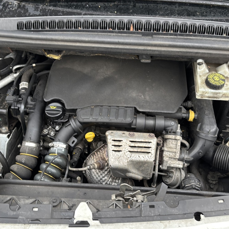 PEUGEOT 5008 2 PHASE 1 1.2 PURETECH - 12V TURBO Photo n°21