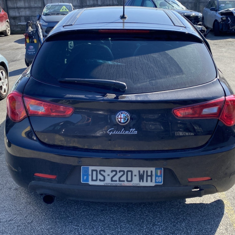 ALFA ROMEO GIULIETTA 2 PHASE 2 1.4i - 16V TURBO Photo n°14