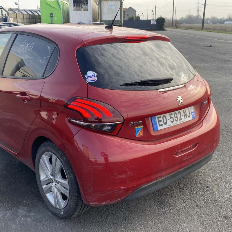 PEUGEOT 208 1 PHASE 2 1.2 VTI - 12V Photo n°4