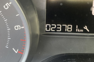 PEUGEOT 208 1 PHASE 2 1.2 VTI - 12V