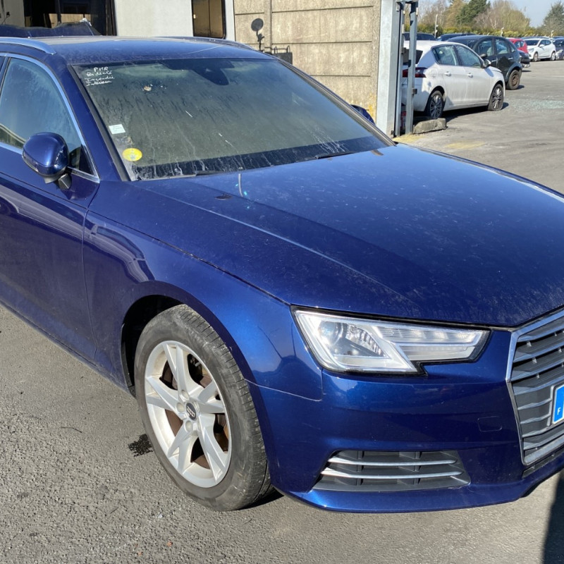 AUDI A4 4 AVANT PHASE 1 BREAK 2.0 TDI - 16V TURBO Photo n°2