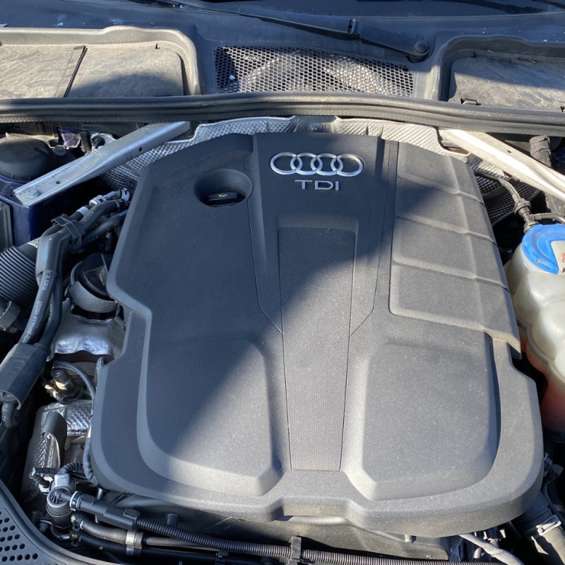 AUDI A4 4 AVANT PHASE 1 BREAK 2.0 TDI - 16V TURBO Photo n°19