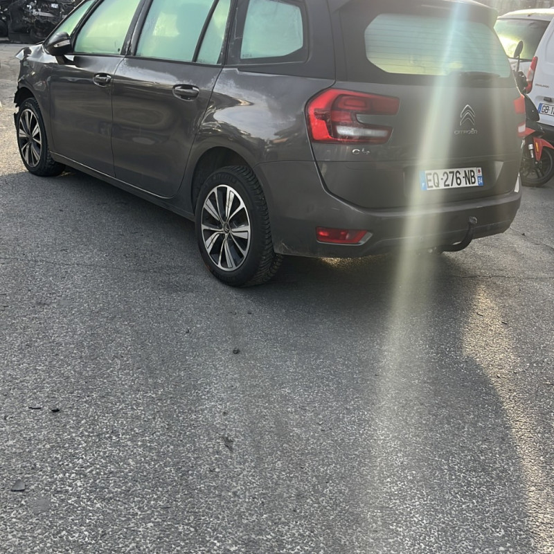 CITROEN C4 GRAND PICASSO 2 PHASE 2 1.6 BLUE HDI - 8V TURBO Photo n°4