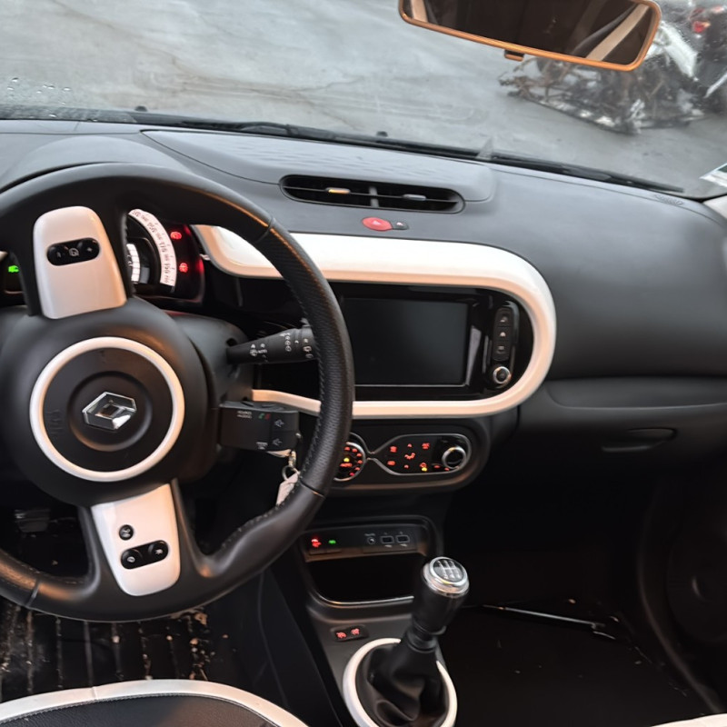 RENAULT TWINGO 3 PHASE 2 0.9i - 12V TURBO TCE 95 Photo n°12