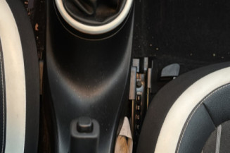 RENAULT TWINGO 3 PHASE 2 0.9i - 12V TURBO TCE 95