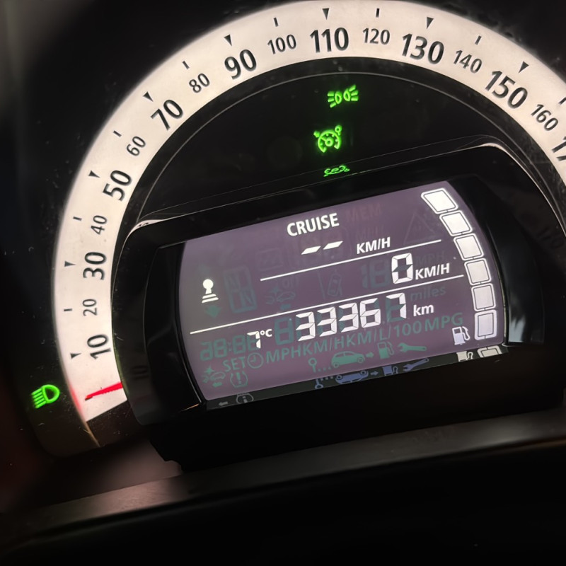 RENAULT TWINGO 3 PHASE 2 0.9i - 12V TURBO TCE 95 Photo n°17