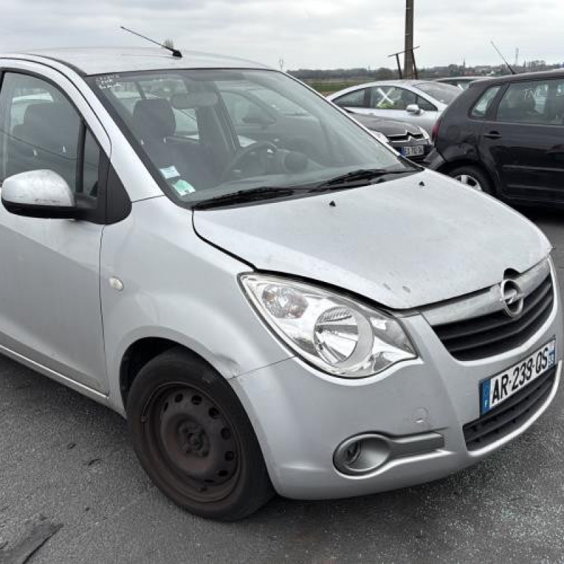 Feu arriere stop central OPEL AGILA B Photo n°2