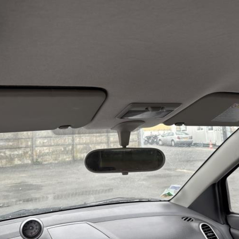 Feu arriere stop central OPEL AGILA B Photo n°13