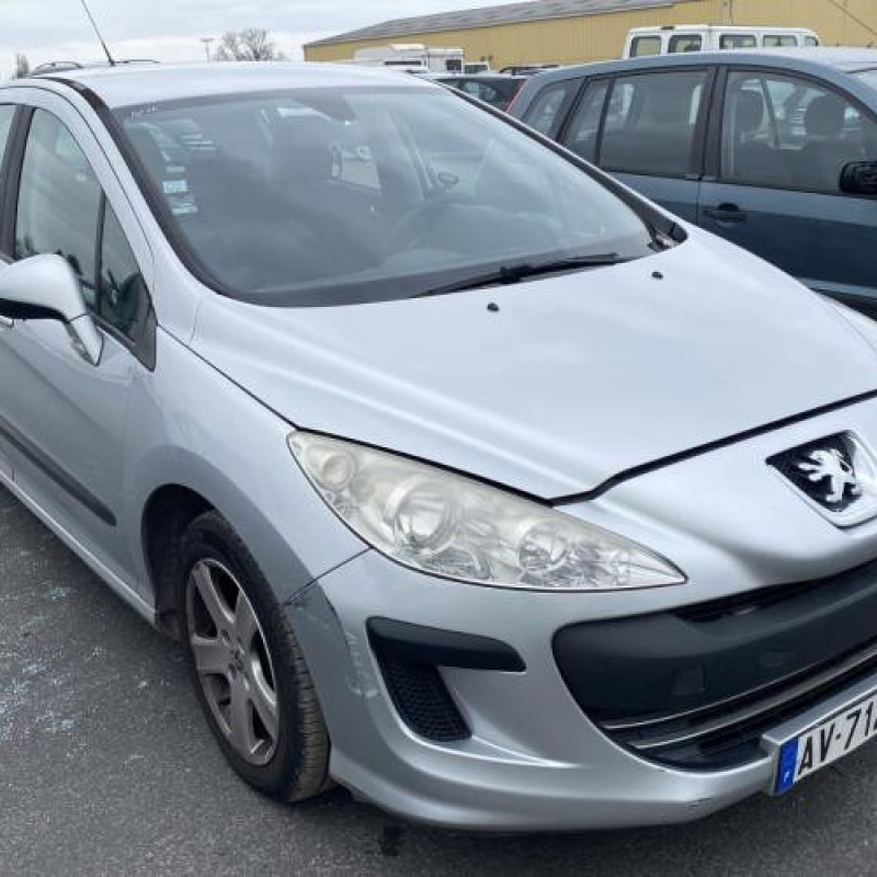 Feu arriere stop central PEUGEOT 308 1 Photo n°8