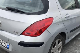 Feu arriere stop central PEUGEOT 308 1