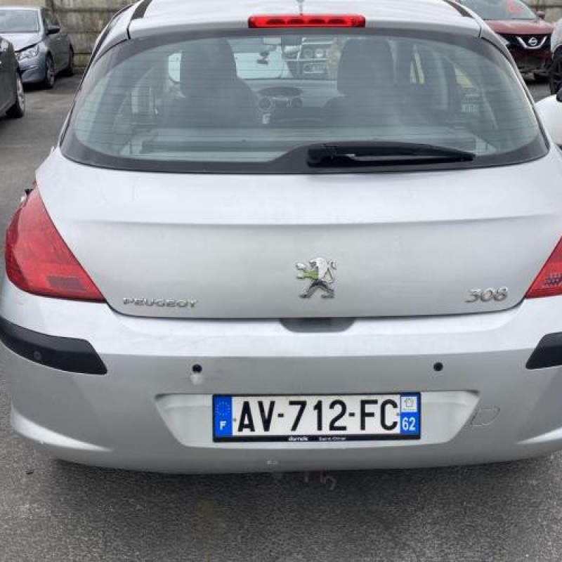 Feu arriere stop central PEUGEOT 308 1 Photo n°11